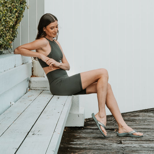 Lifestyle image for Focus Women's Toe Post Sandal - Pewter Metallic