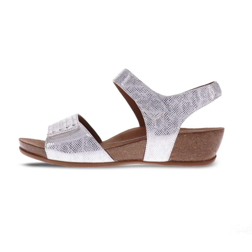 Jasmin Adjustable Wedge - White/Silver