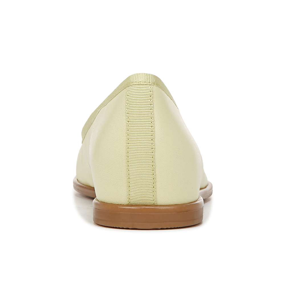 Essential Flat - Pale Lime