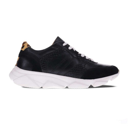 Chloe Casual Sneaker - Black
