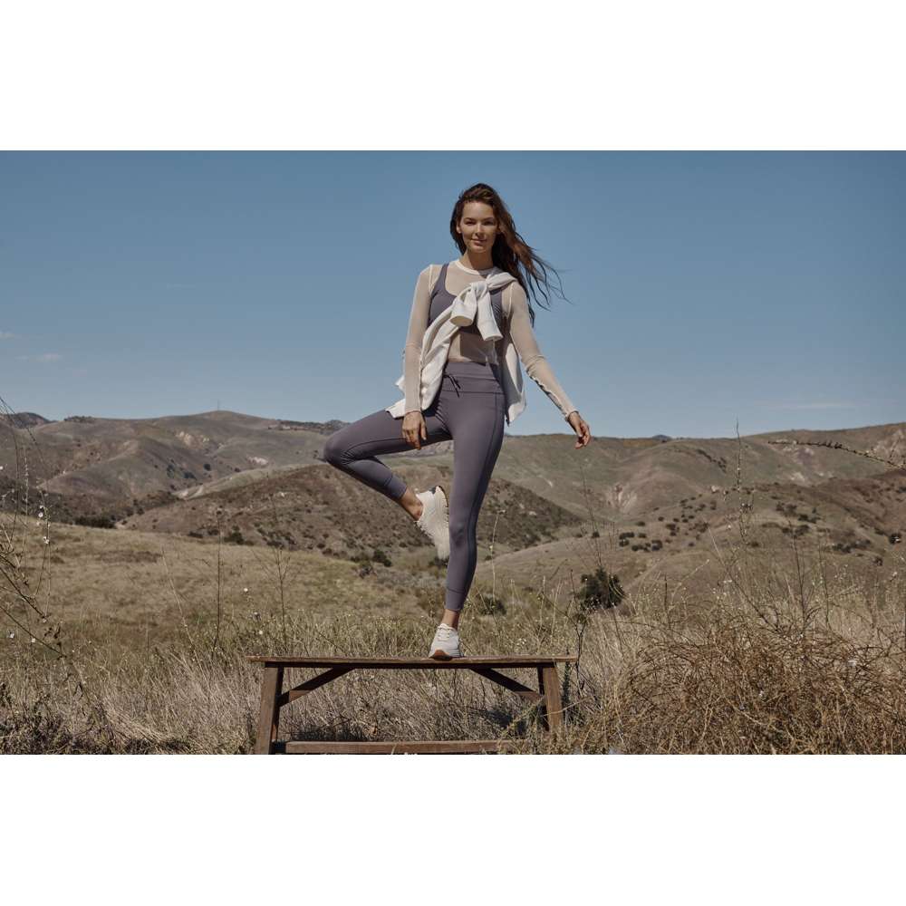 Walk Max Lace Up Sneaker - Black