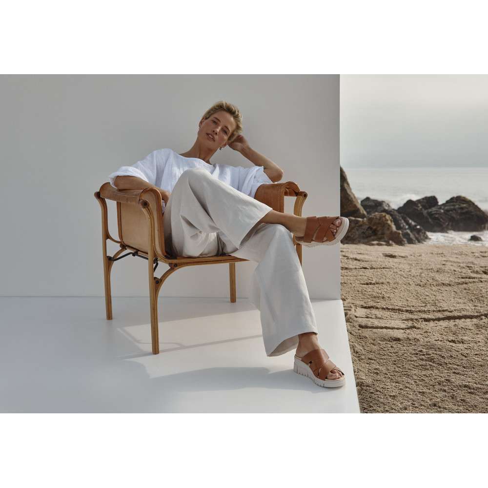 Uptown Sunset Wedge - Gold