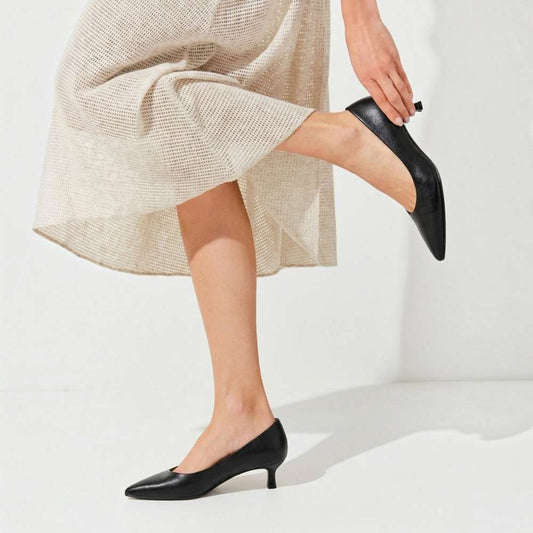 Lifestyle image for Natalia Heel - Black